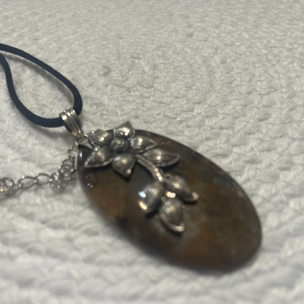 Natural BRONZITE & SILVER FLOWER Handmade Pendant/Black Cord #138D